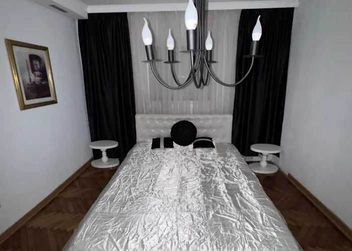 Stek 013 Apartman Down